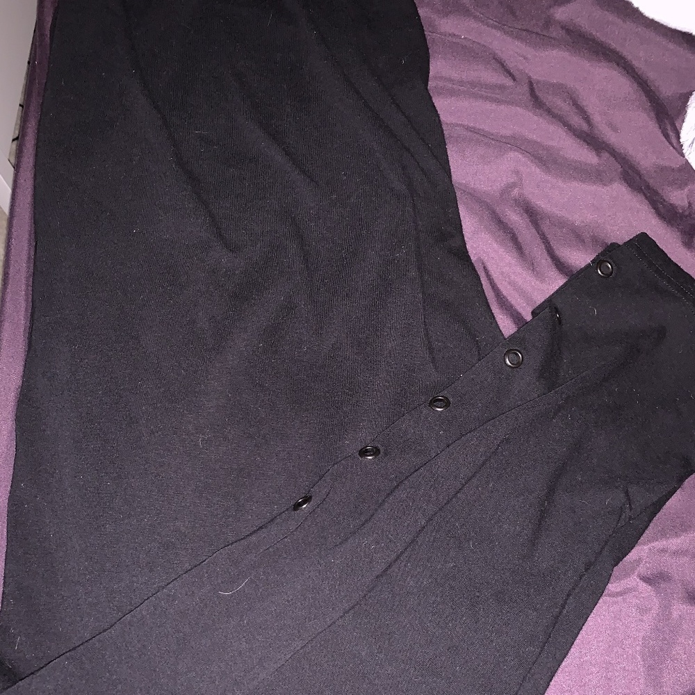 TORRID GROMMET FULL LENGTH LEGGINGS